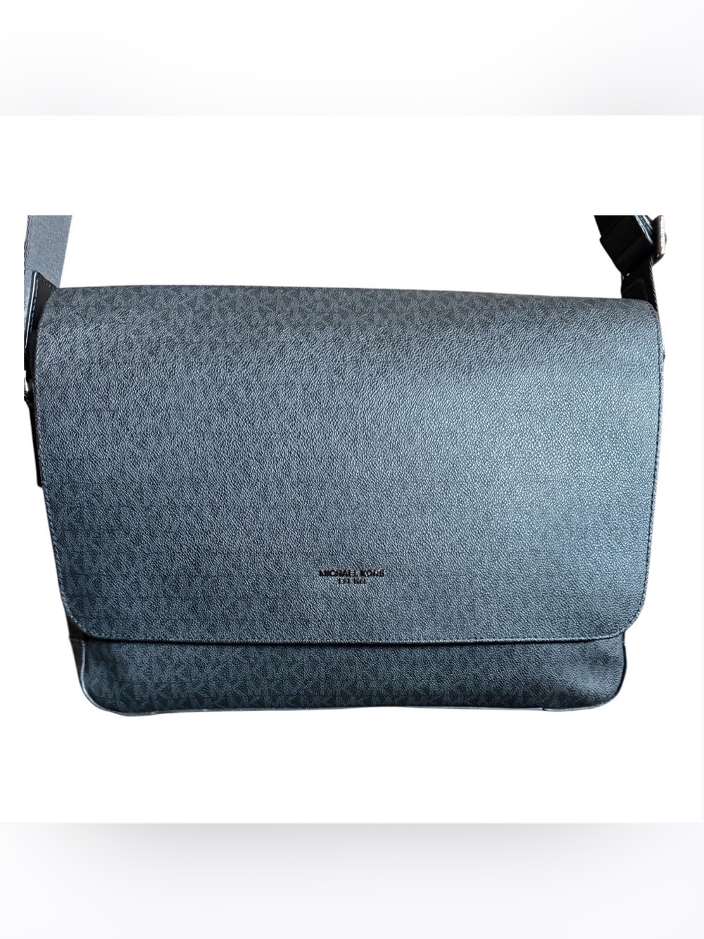 Michael Kors Harrison Front Flap Messenger Bag - Picture 4 of 12